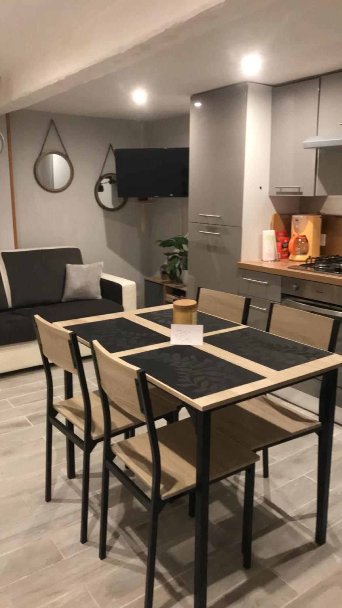 Petite Maison Chaleureuse Richelieu Extérieur photo